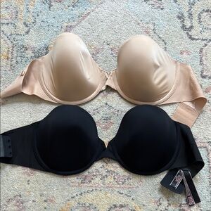 Victoria's Secret Black and Nude Underwire Bra Set